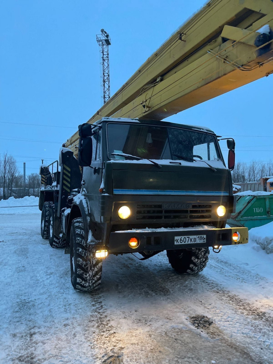 Перевозка и установка опор, столбов освещения манипулятором в Пензе по  низкой цене